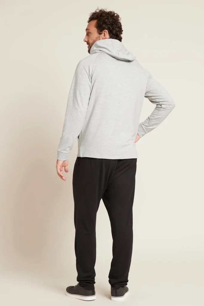 S17-MensWeekendPulloverHoodie_GreyMarl_MensWeekendSweatpants_Black-MensCrewNeckT-Shirt_White-21086-Boody-0508